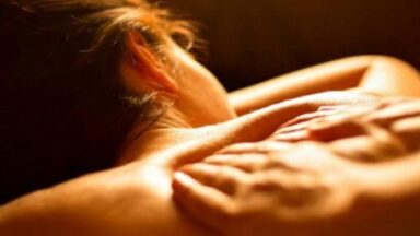 Massaggio Sensuale ed Eccitante: Come Fare un Messaggio che le Donne Adorano